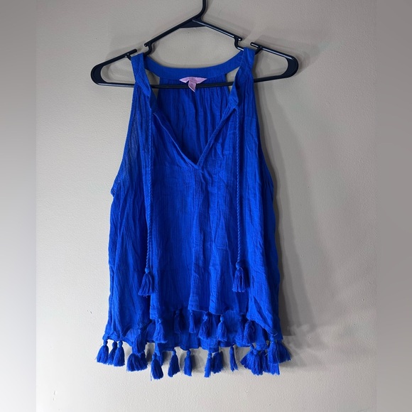 Lilly Pulitzer Tops - Lilly Pulitzer Roxi tassel Top size M